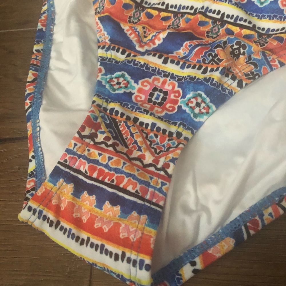 LA BLANCA-NWT Multicolored Design Bikini Bottoms - Picture 8 of 11